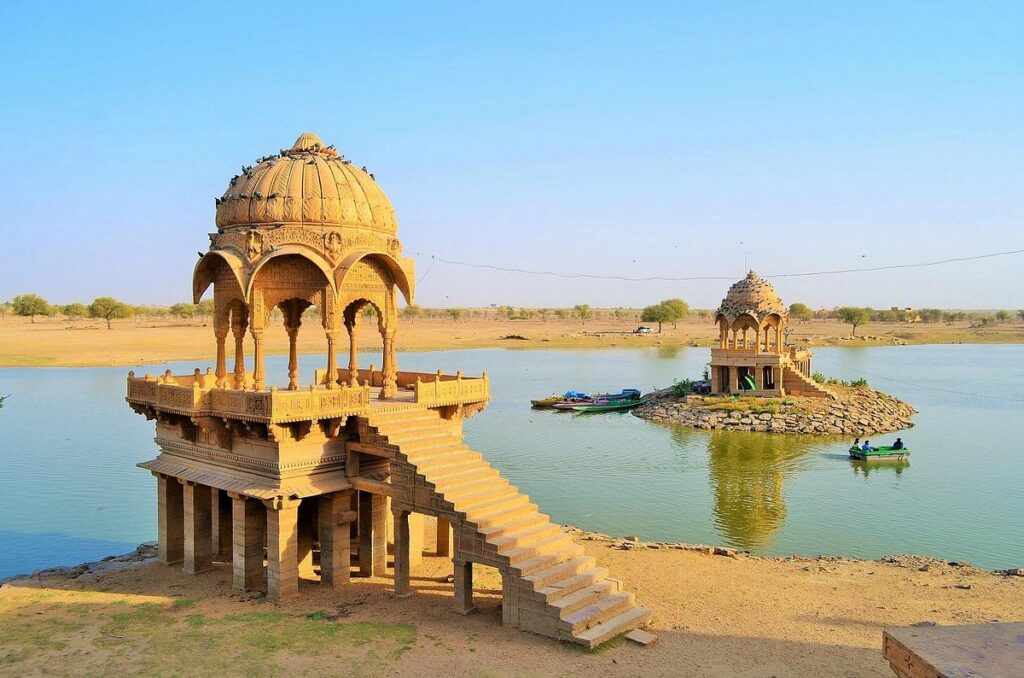 Gadisar Lake Jaisalmer Tourism